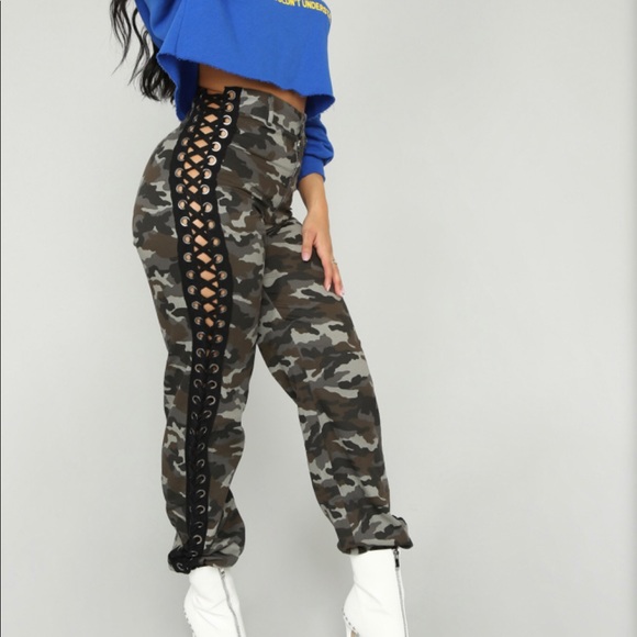 Lace Up Side Camo Cargo Pants 